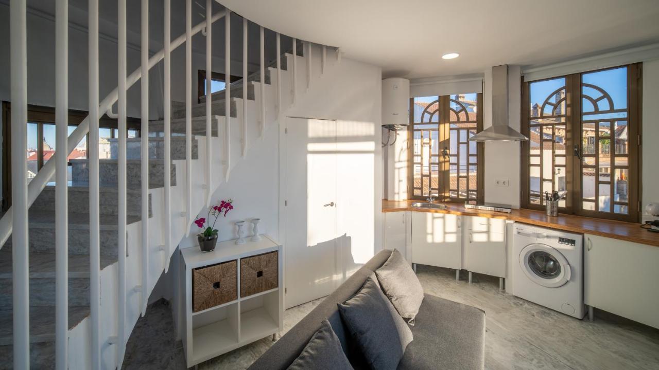 Conjunto De Apartamentos Antiguo Palacio Hotel Paris Уельва Екстер'єр фото