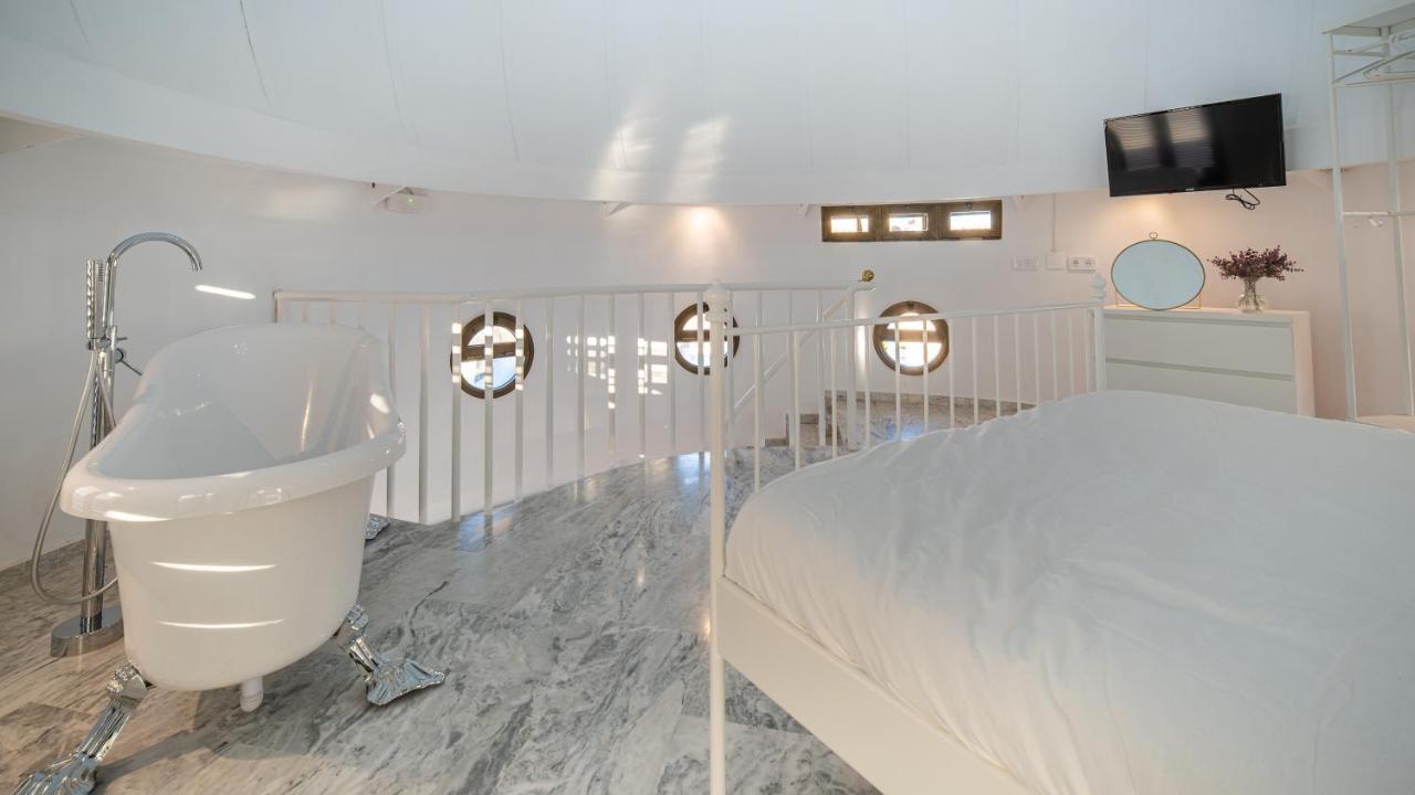 Conjunto De Apartamentos Antiguo Palacio Hotel Paris Уельва Екстер'єр фото